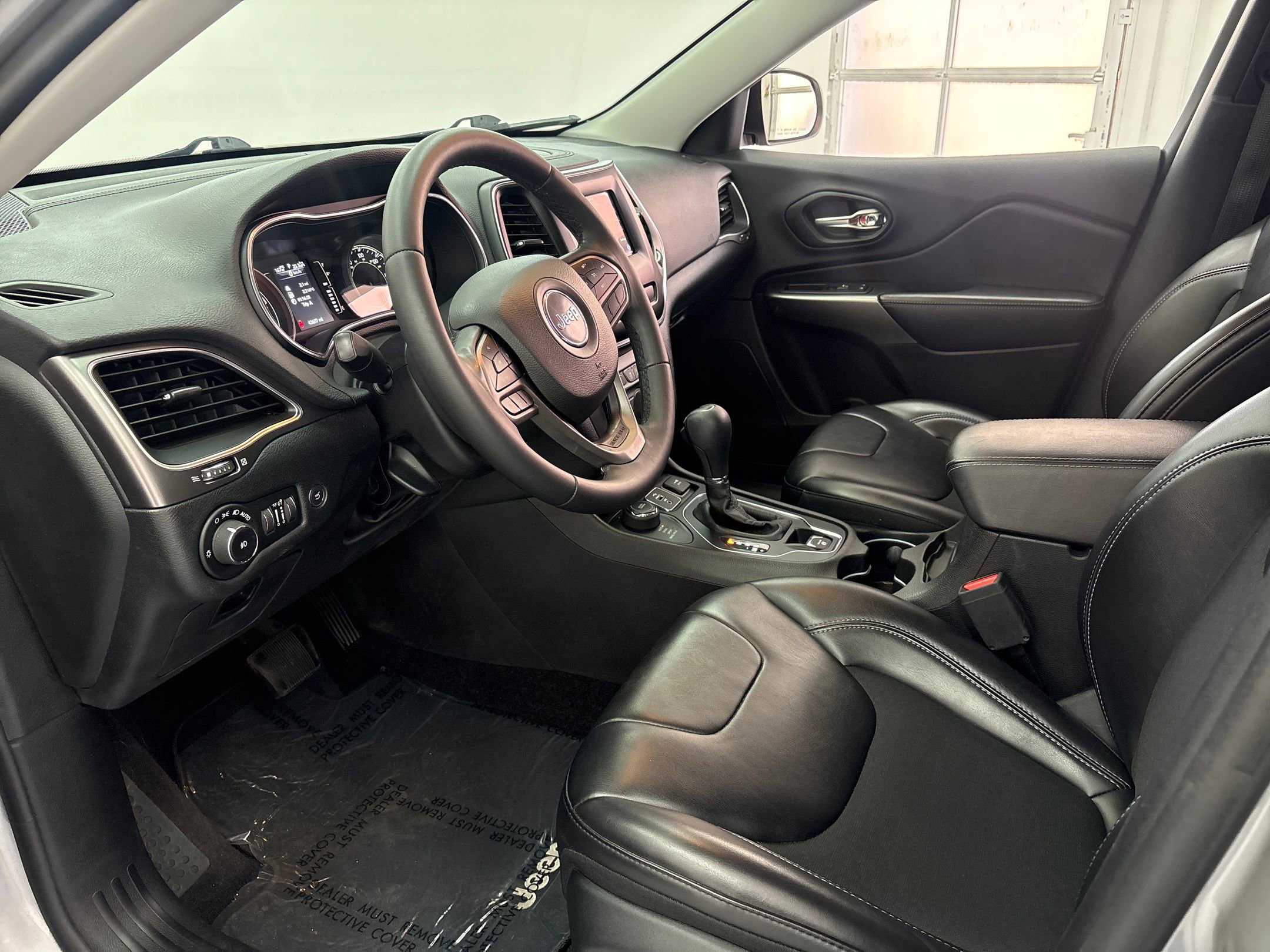 2019 Jeep Cherokee Latitude photo 3