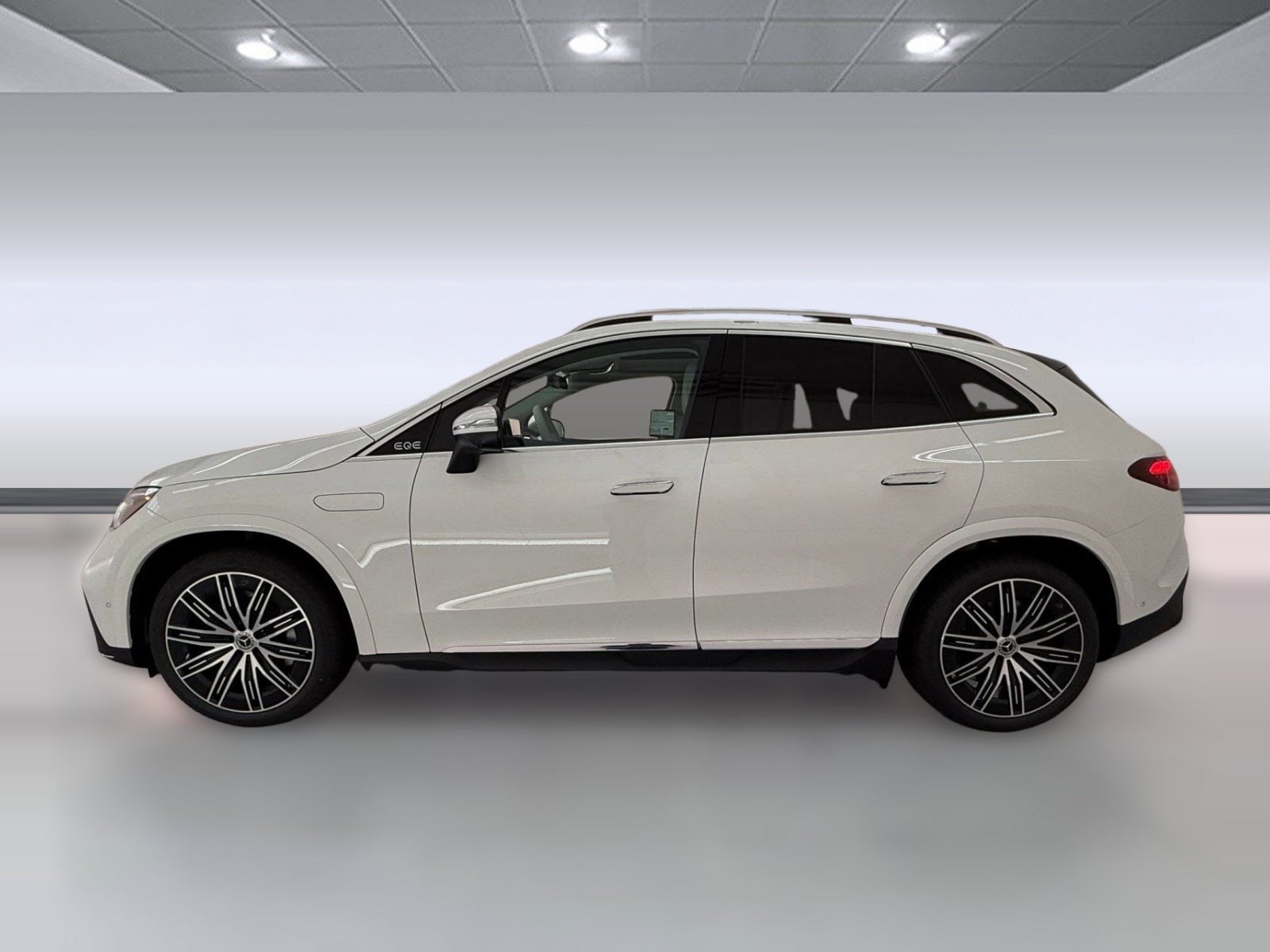 EQE 320+ SUV