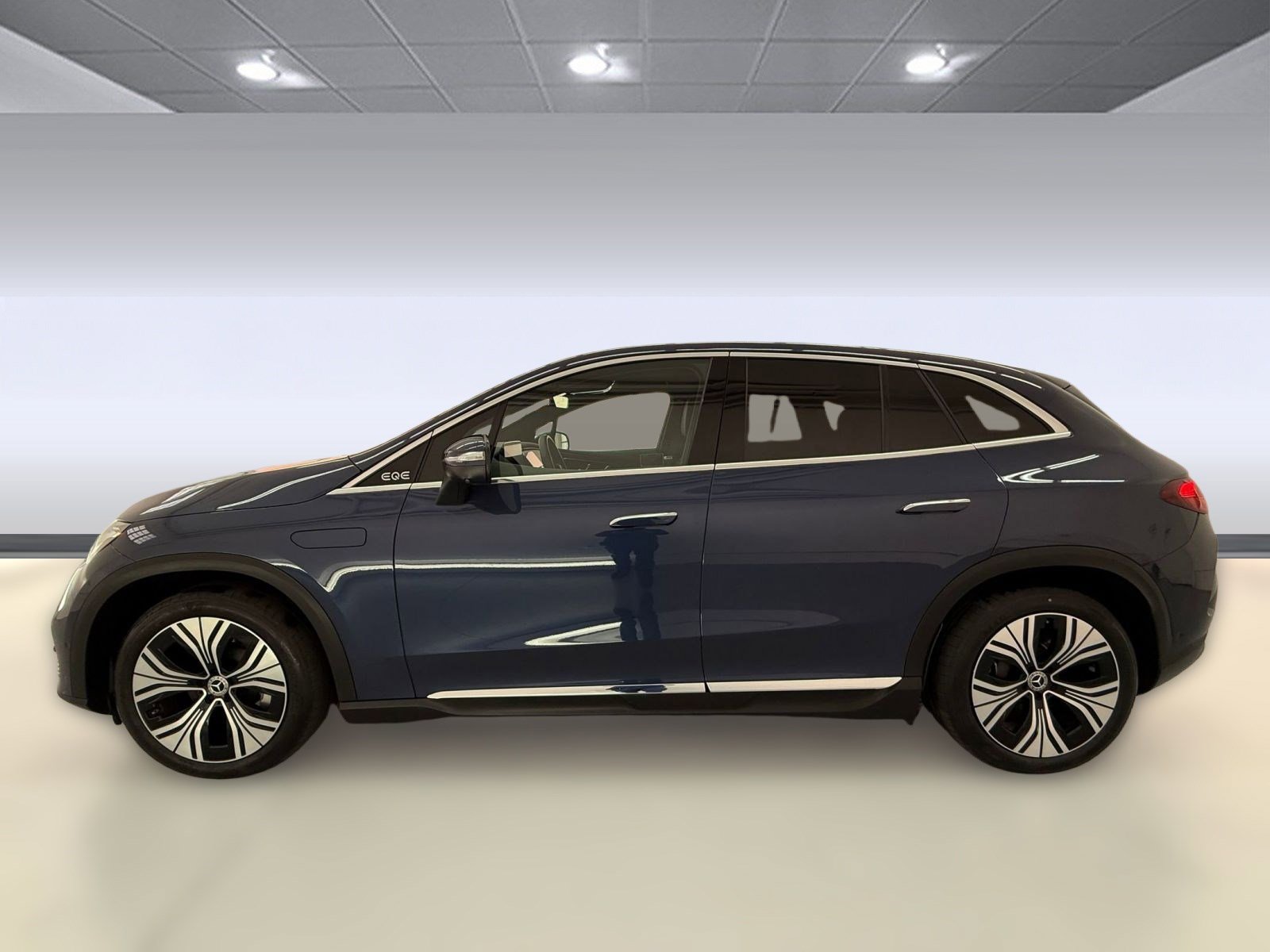 2023 Mercedes Benz 350 4MATIC photo 2