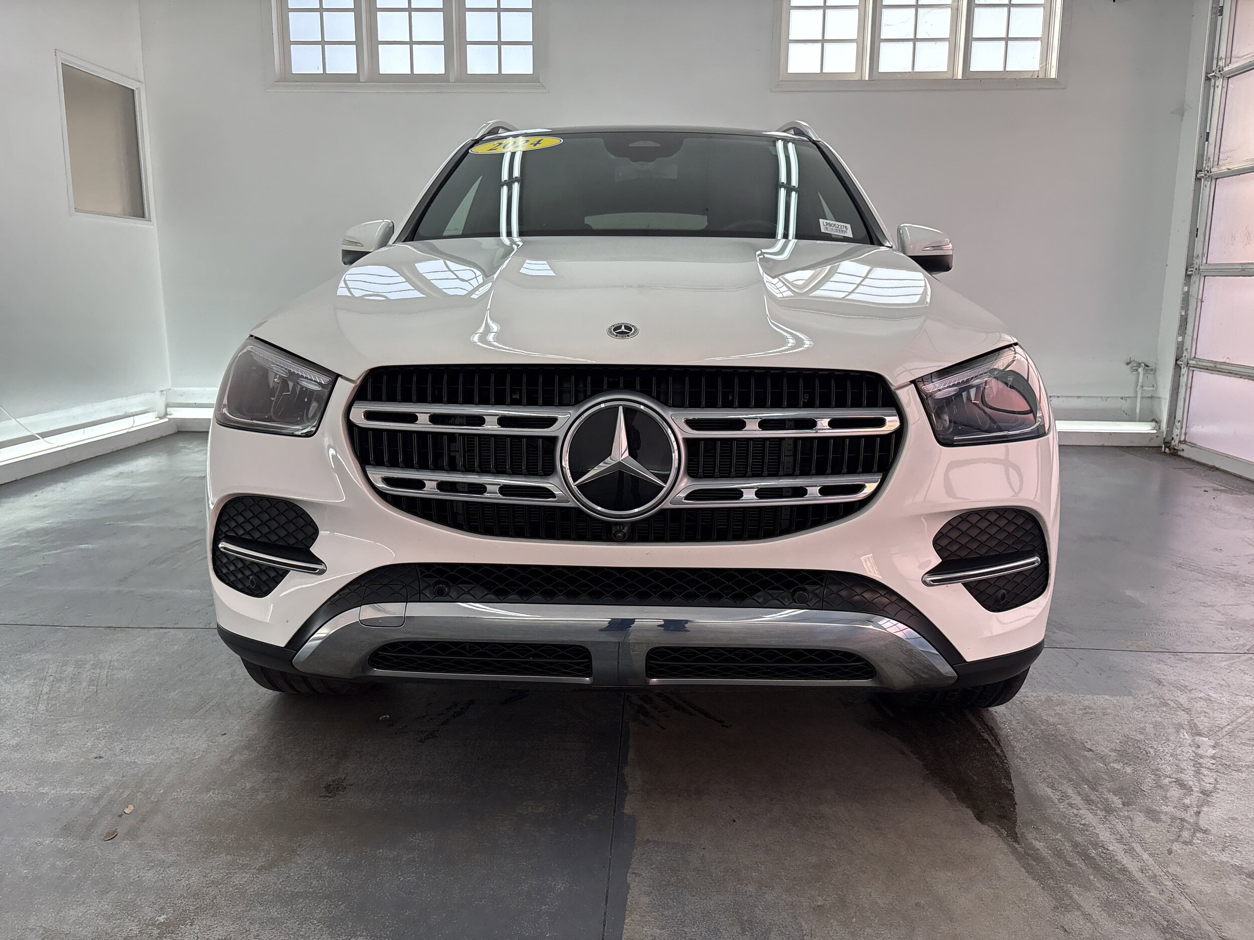 2024 Mercedes Benz GLE 350 photo 2