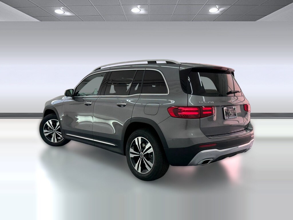 New 2026 Mercedes-Benz GLB 250 SUV