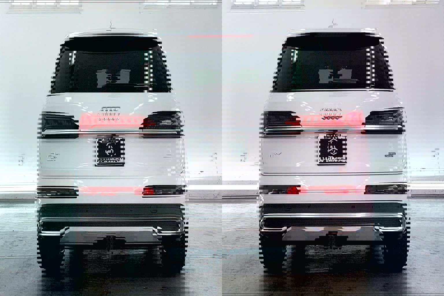 2023 Audi Q7 Prestige photo 3