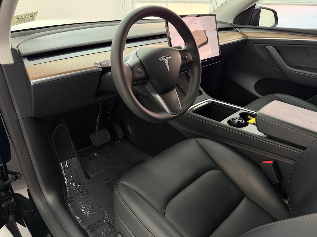 Used 2024 Tesla Model Y Long Range SUV
