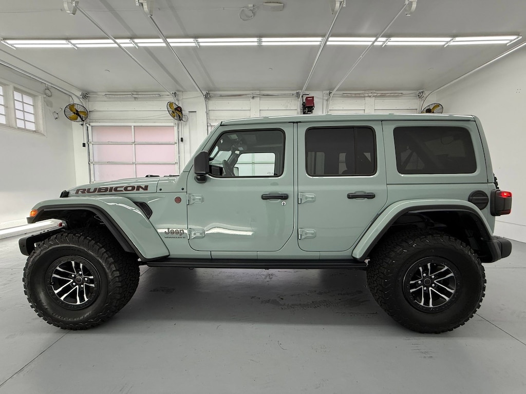 Used 2024 Jeep Wrangler Rubicon X SUV