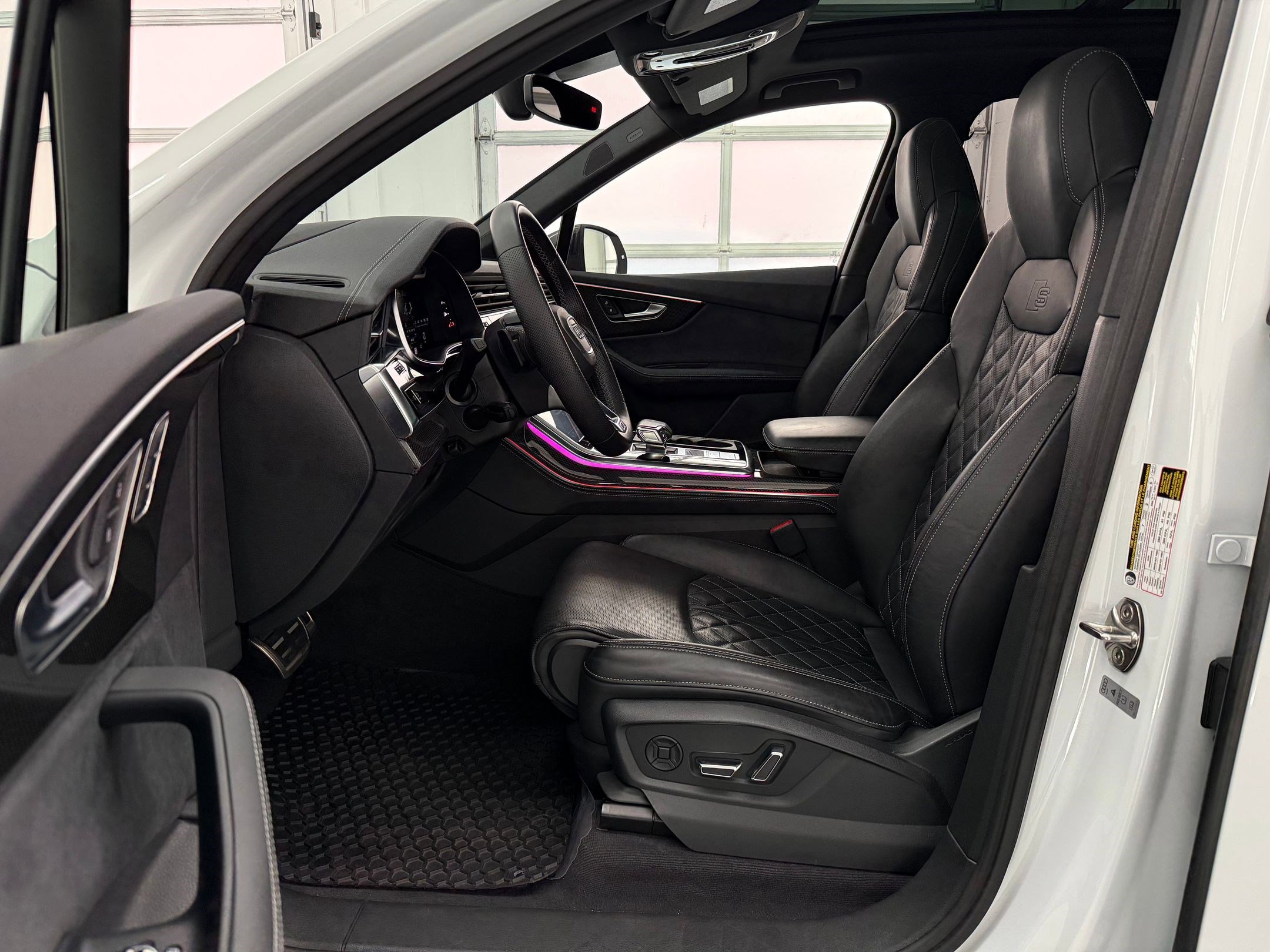 2023 Audi SQ7 Prestige photo 5