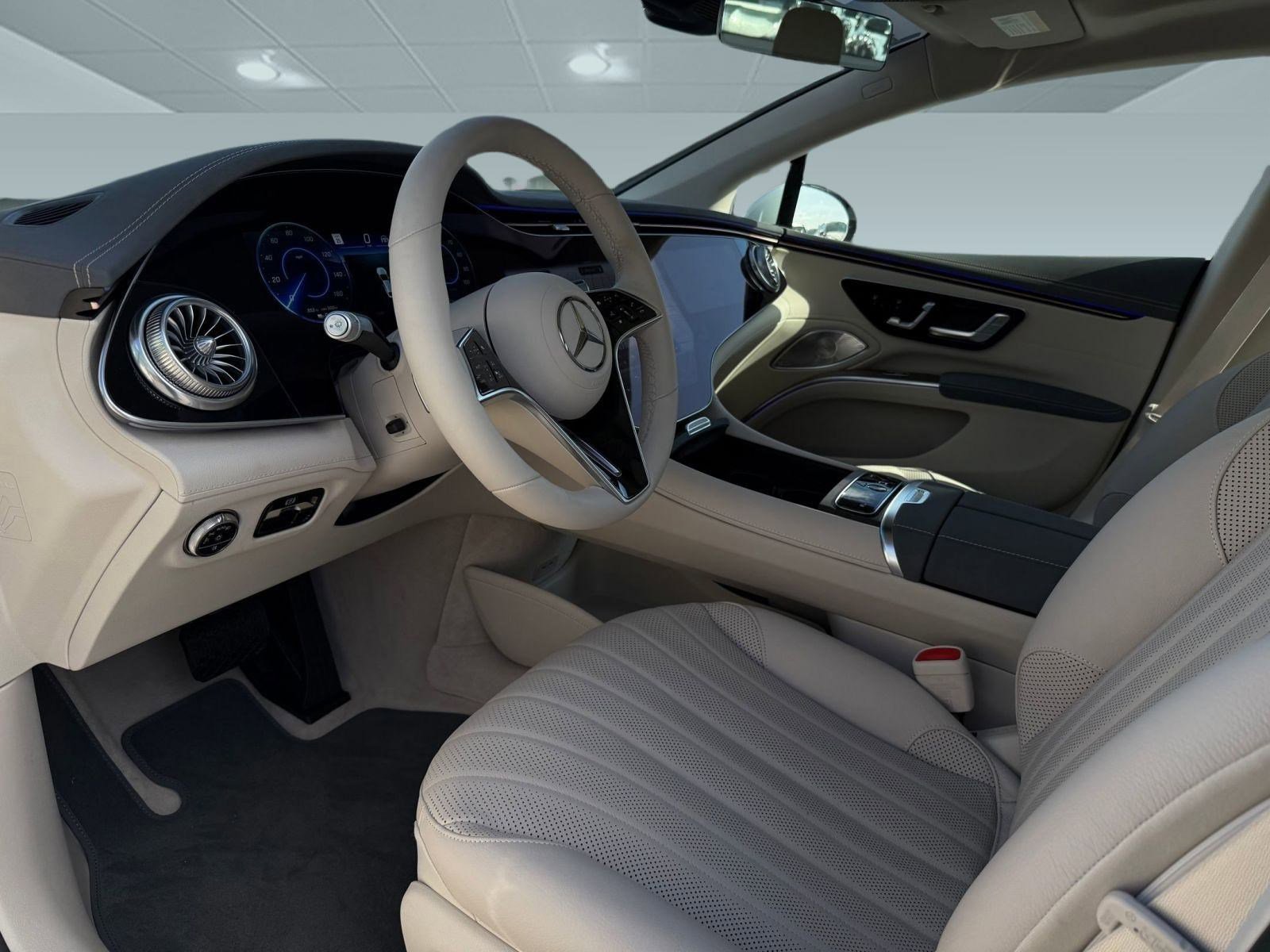 2026 Mercedes Benz EQS Sedan 450 photo 3