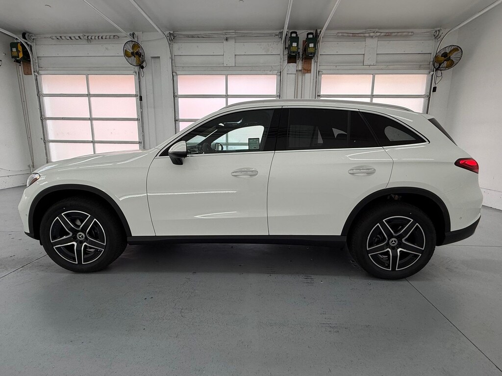 New 2026 Mercedes-Benz GLC 300 SUV