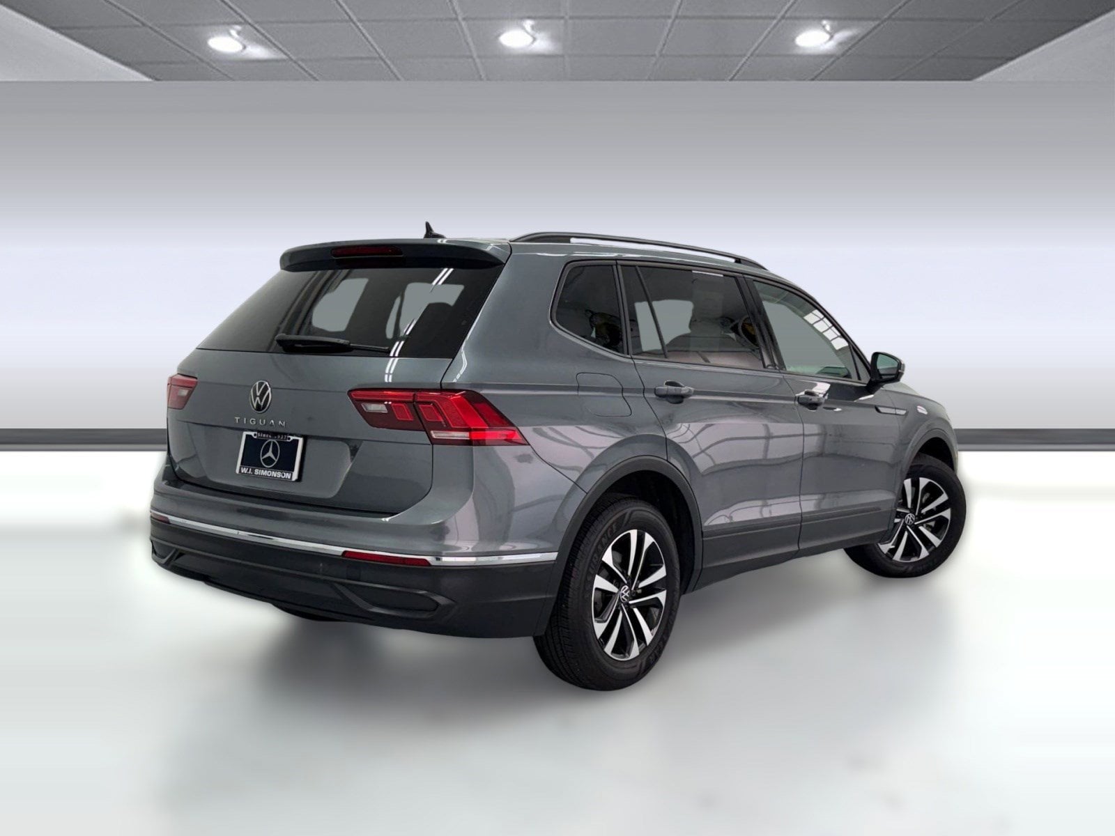 2023 Volkswagen Tiguan S photo 3