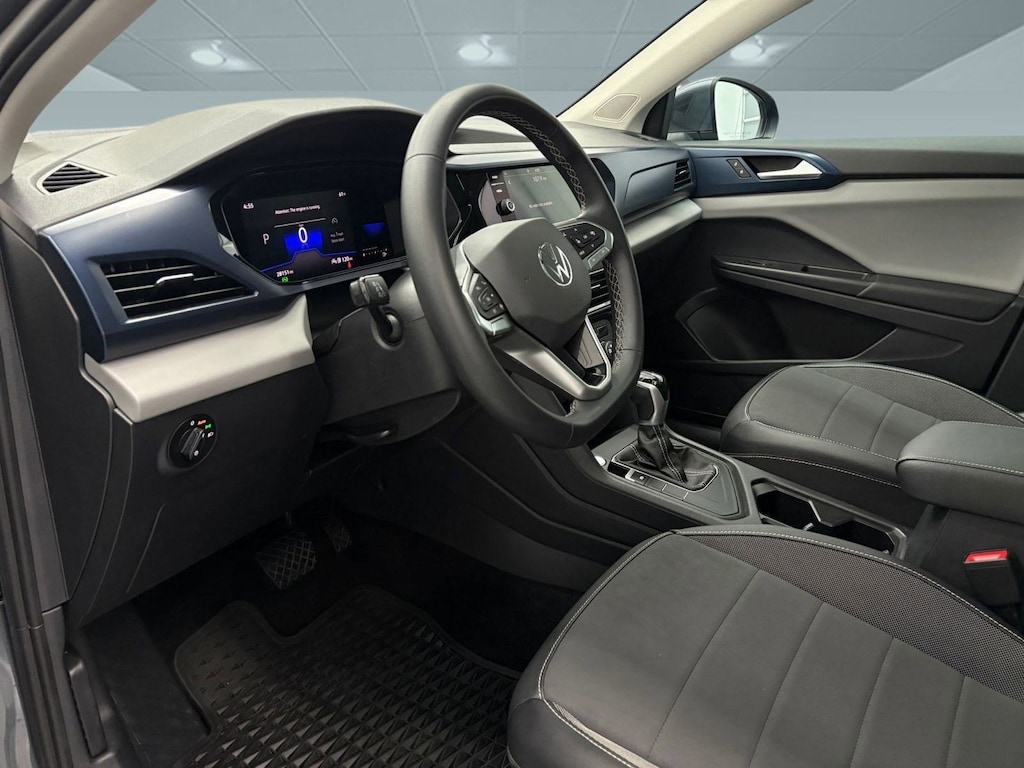 Used 2022 Volkswagen Taos SE SUV