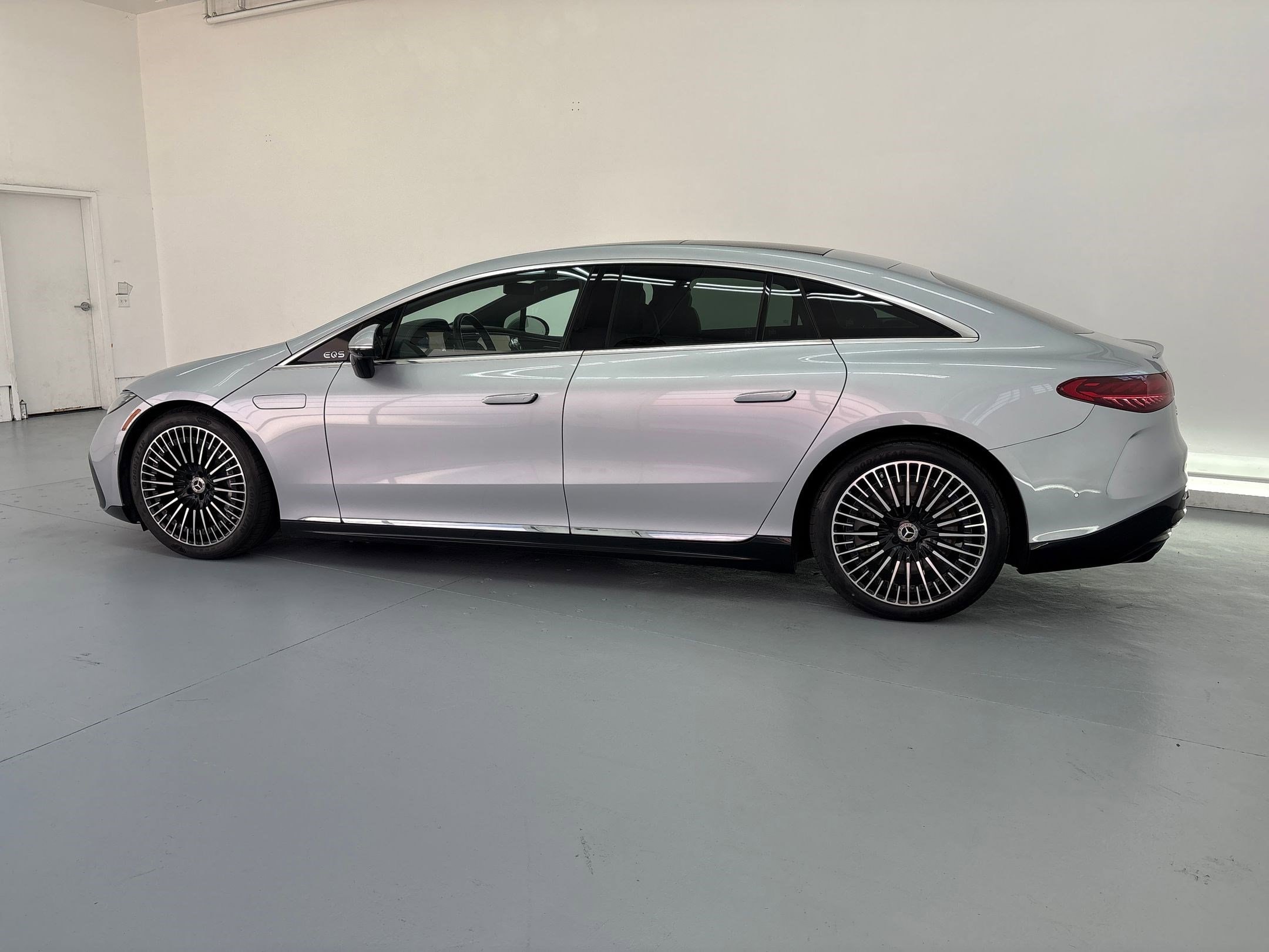 Certified 2022 Mercedes-Benz EQS Base with VIN W1KCG4EB6NA002420 for sale in Santa Monica, CA