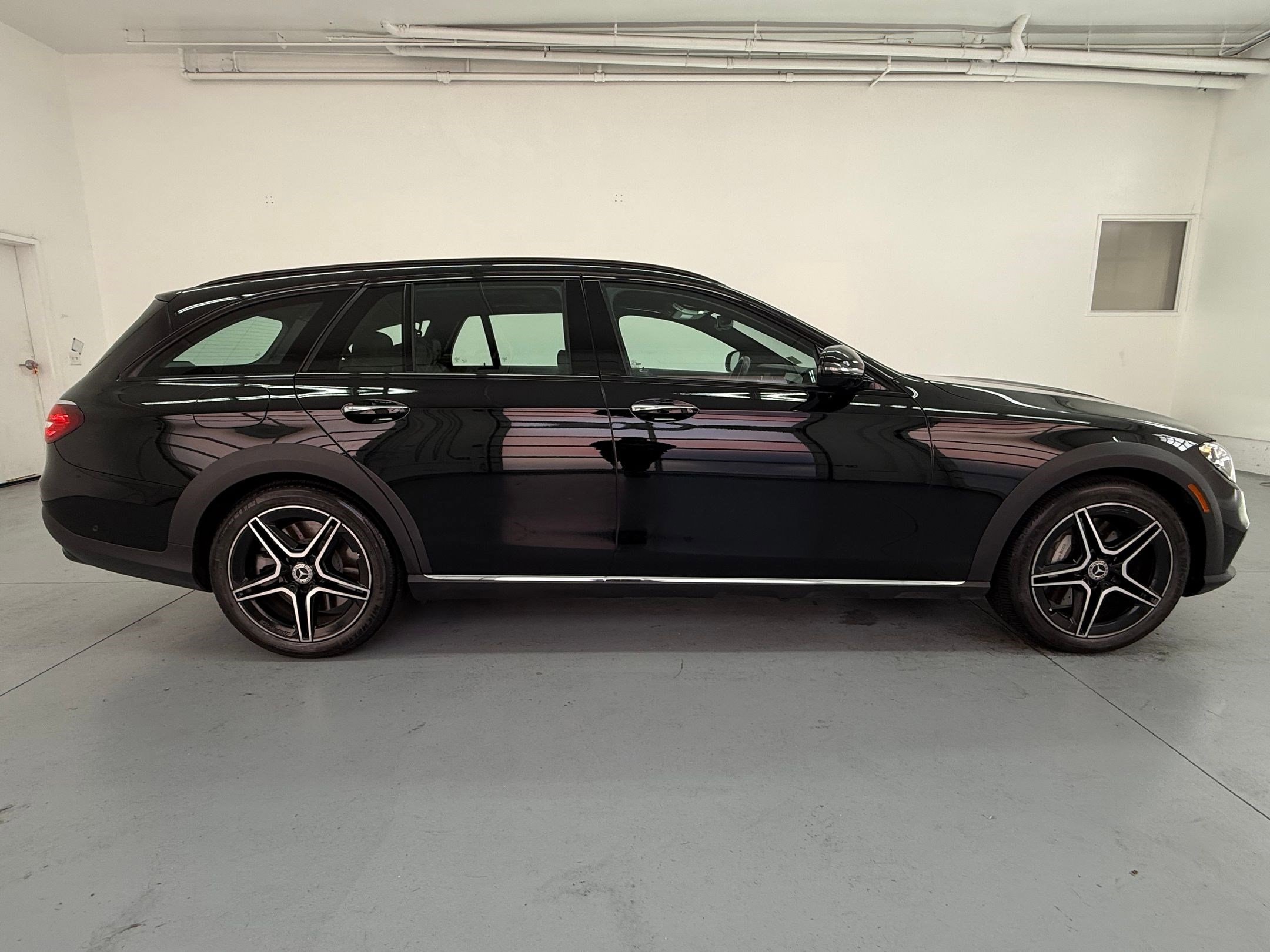 2023 Mercedes-Benz E-Class E 450 photo 6