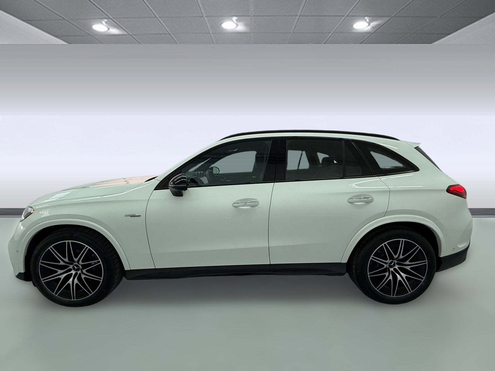 Pre-Owned Mercedes-Benz GLC SUVs in Santa Monica | W.I. Simonson