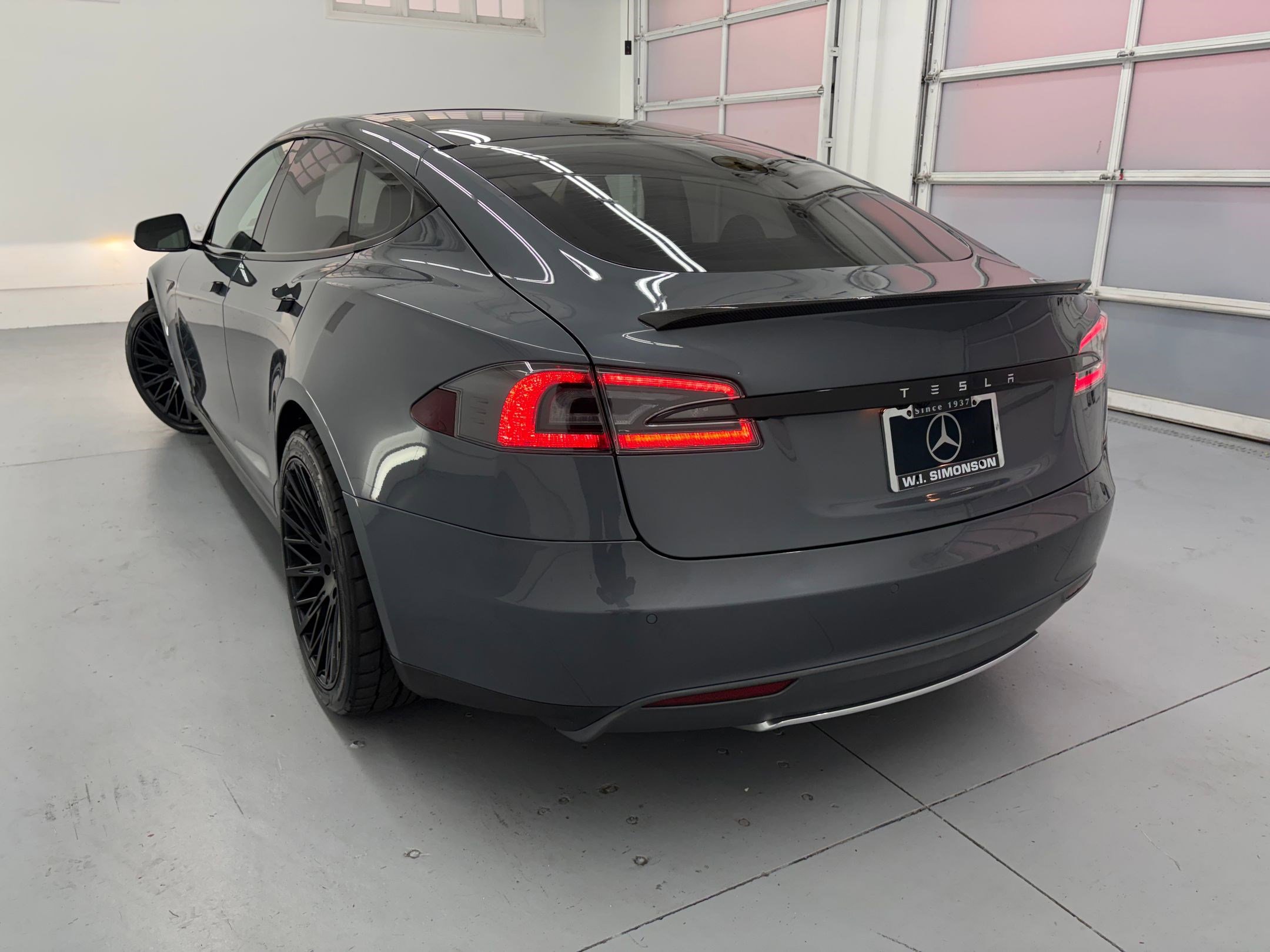 2014 Tesla Model S P85 photo 3