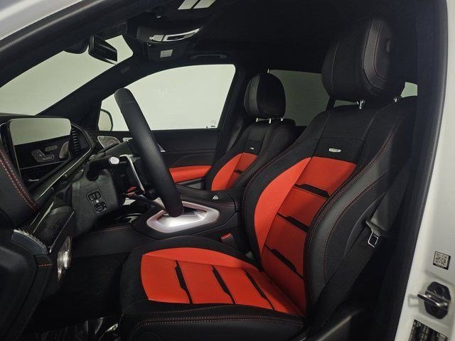 2025 Mercedes Benz GLE AMG 63 S photo 3