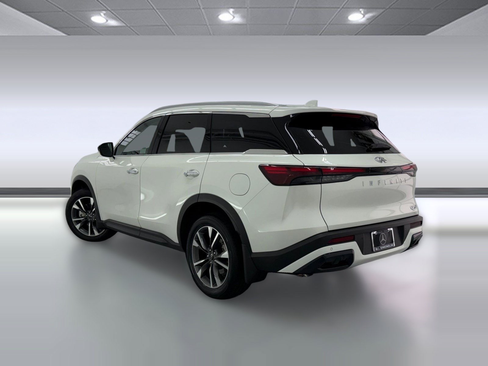 QX60 LUXE SUV