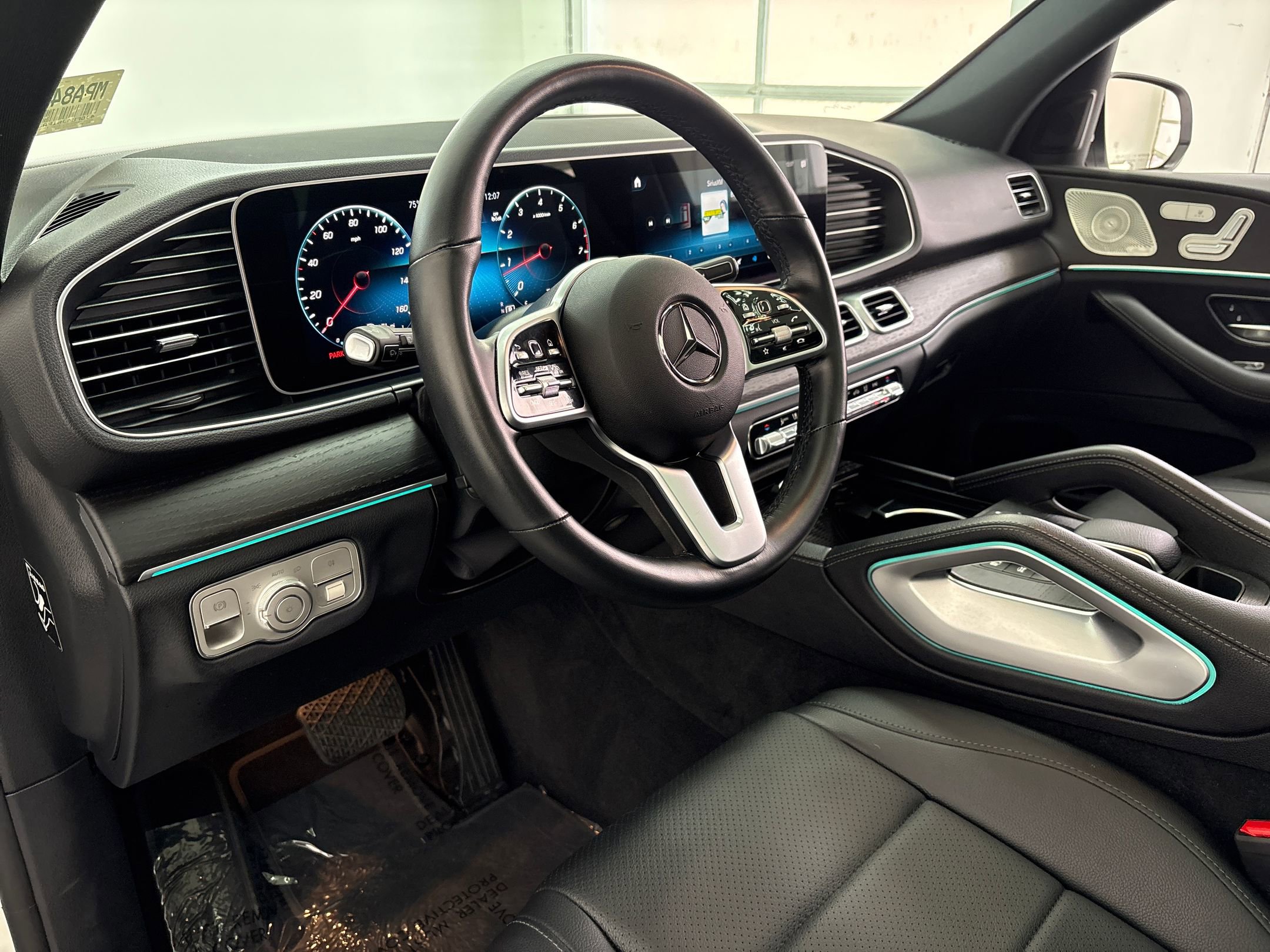 2023 Mercedes Benz GLE 350 photo 3