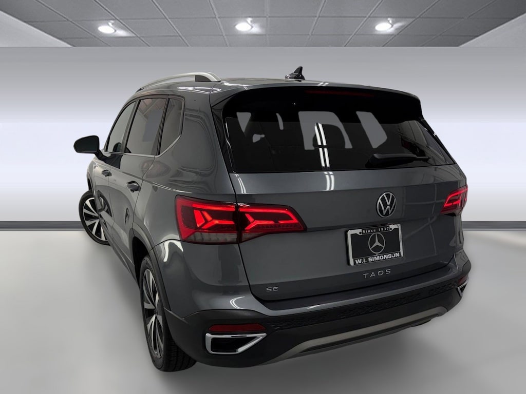 Used 2022 Volkswagen Taos SE SUV