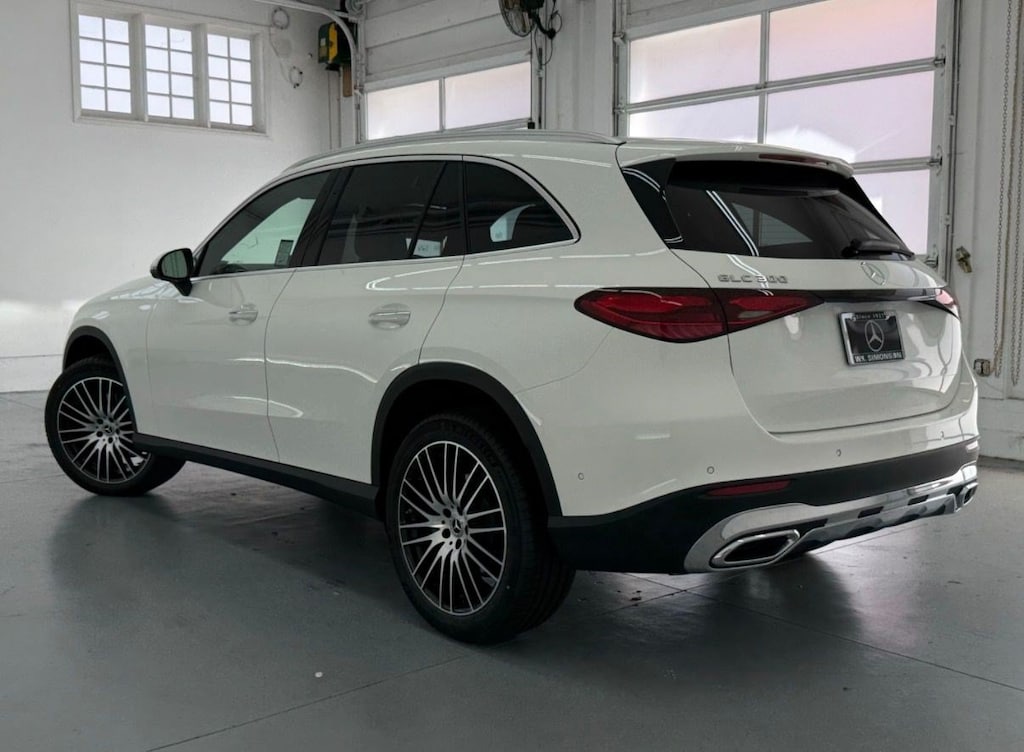 New 2026 Mercedes-Benz GLC 300 SUV