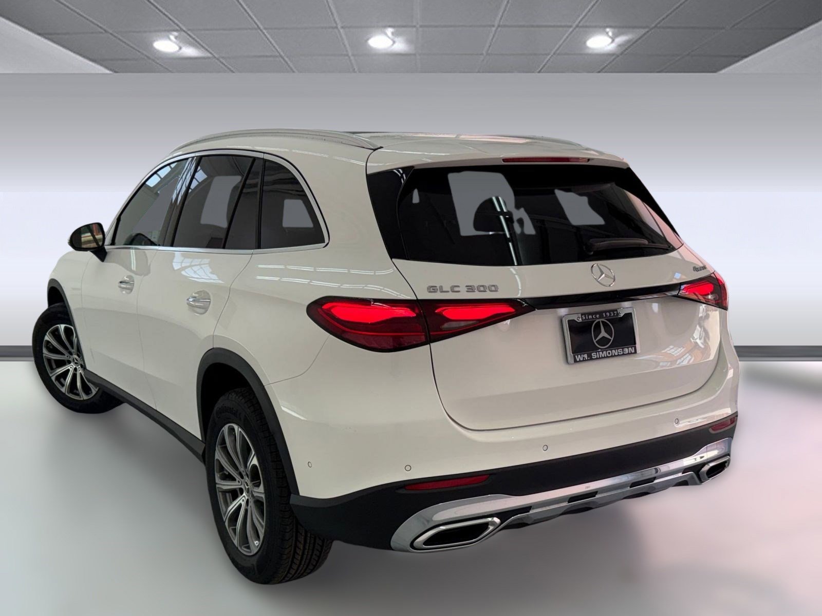 2026 Mercedes Benz GLC 300 4MATIC photo 2