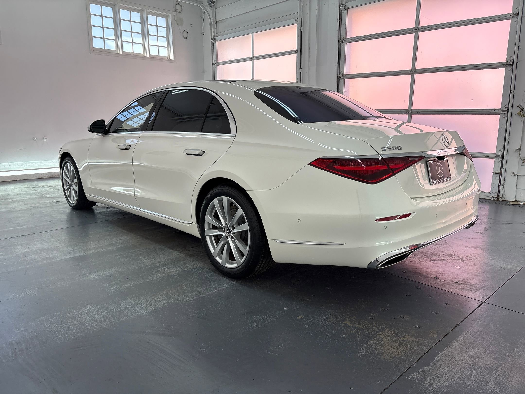 2021 Mercedes Benz S photo 2