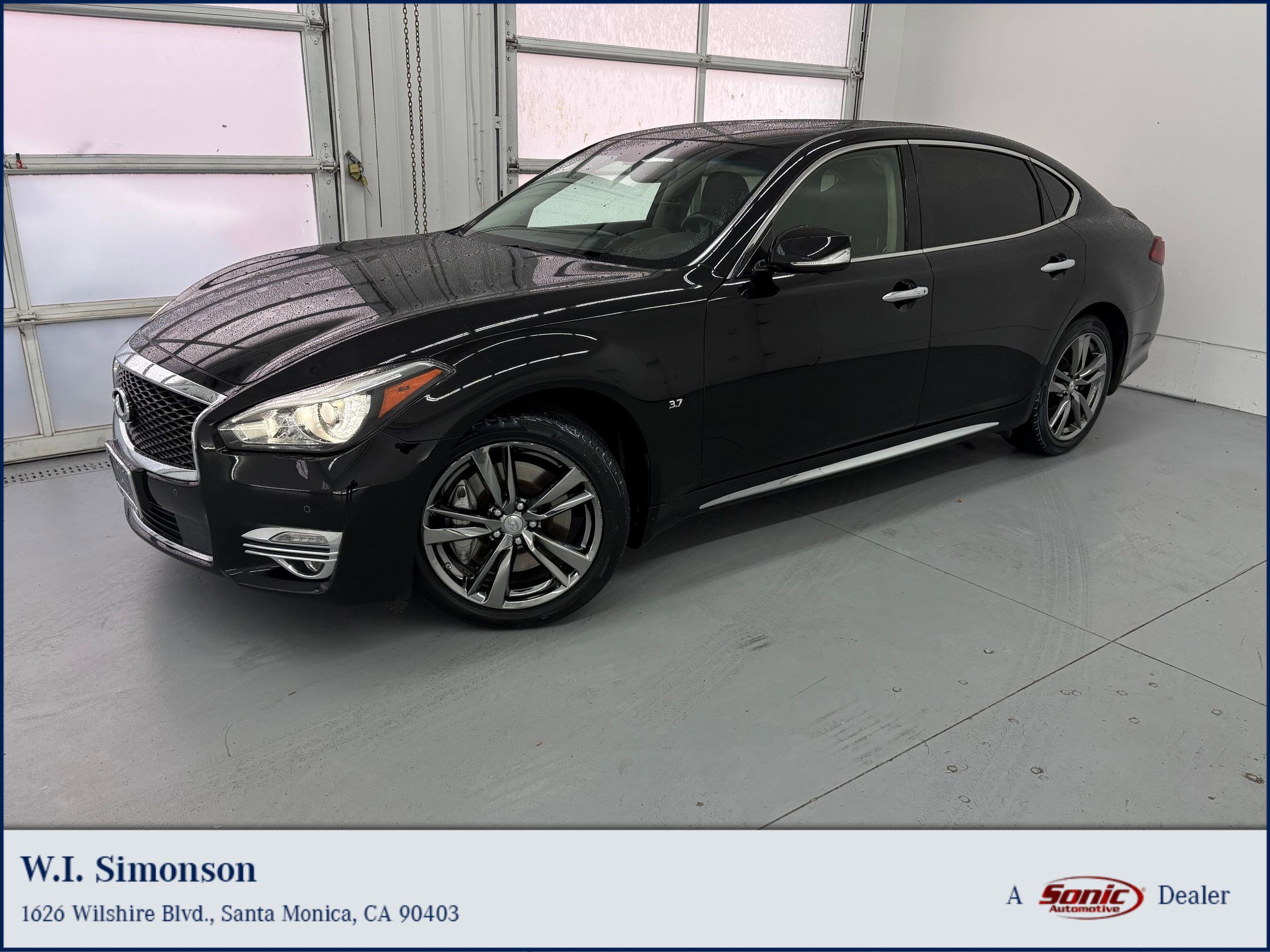 2016 INFINITI Q70L 3.7