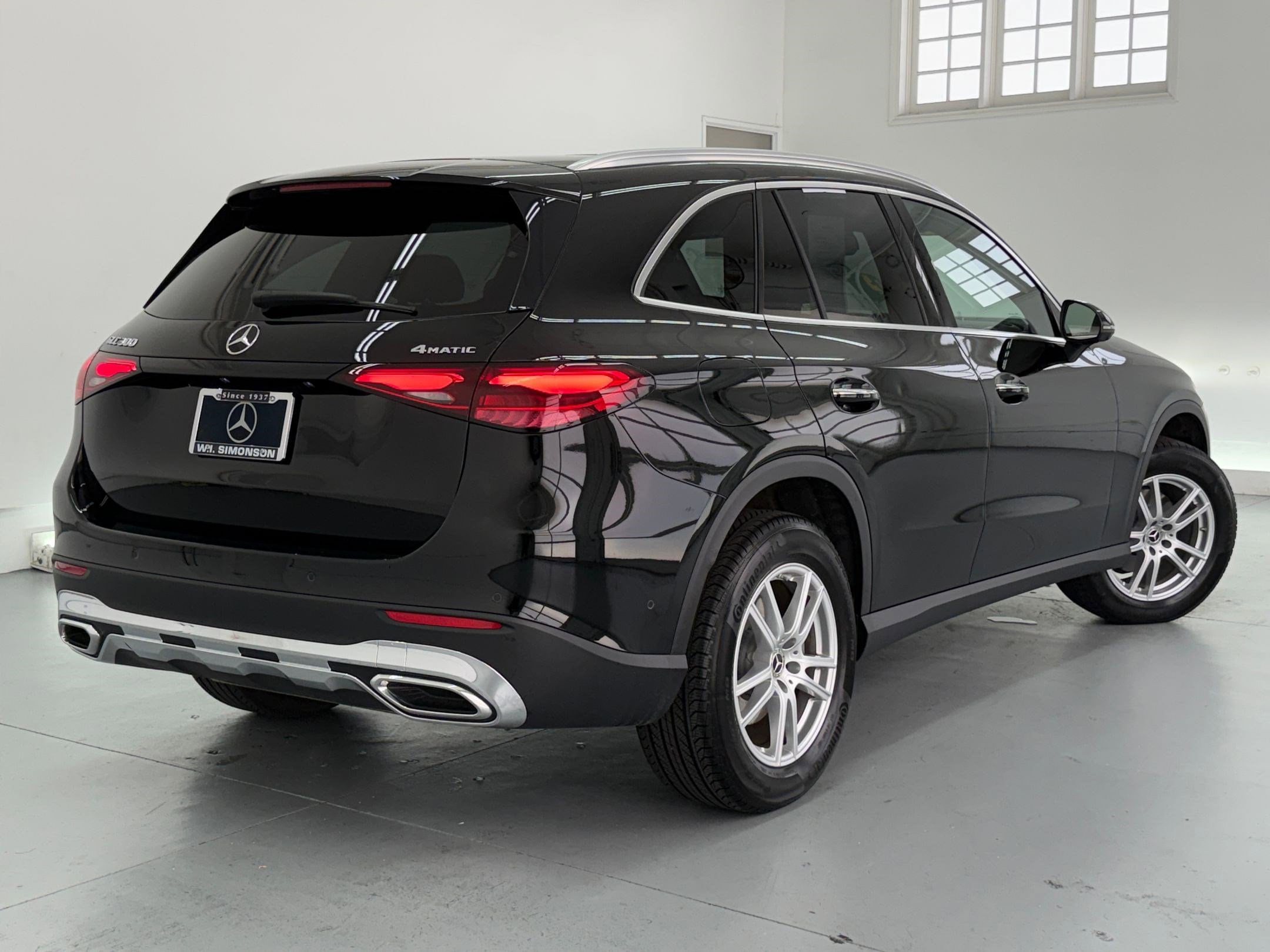 2023 Mercedes-Benz GLC 300 GLC 300 photo 3