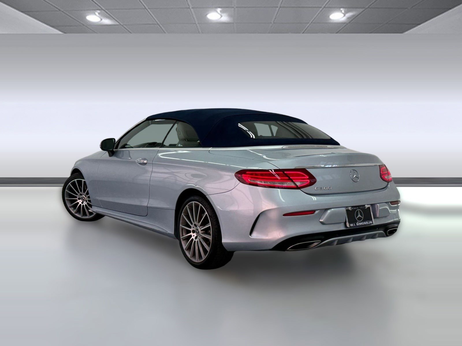 2018 Mercedes-Benz C-Class C 300 photo 2