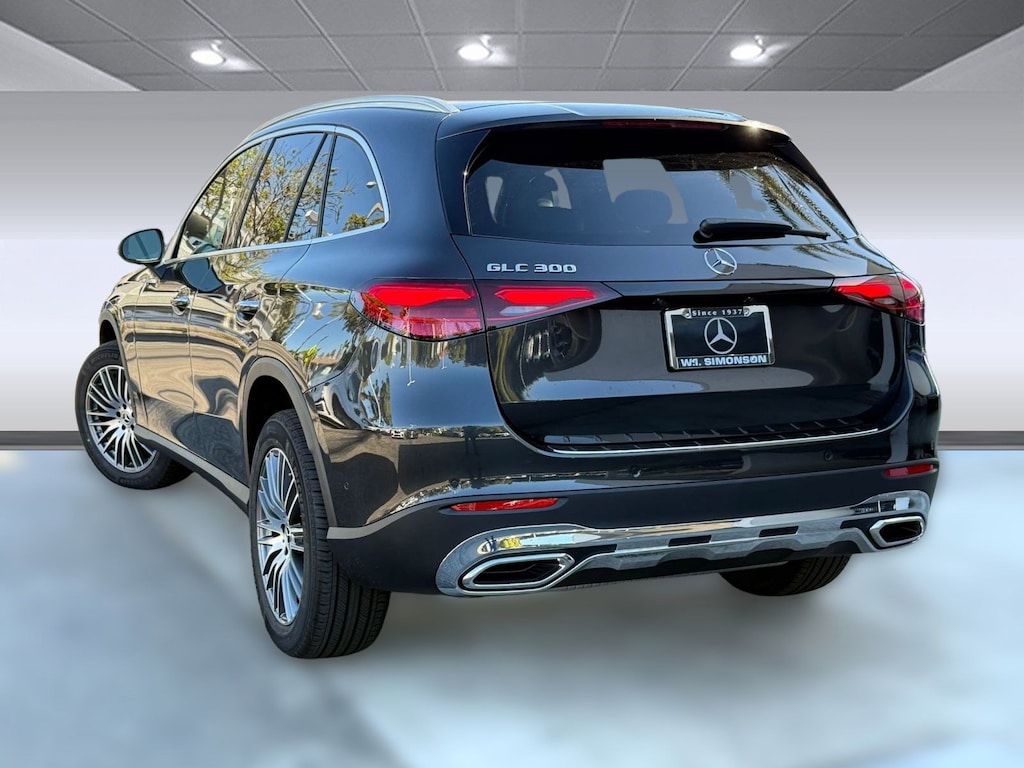 New 2026 Mercedes-Benz GLC 300 SUV