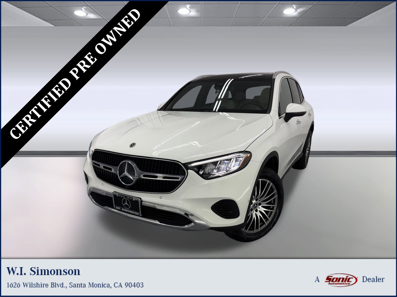 2025 Mercedes-Benz GLC Base's photo