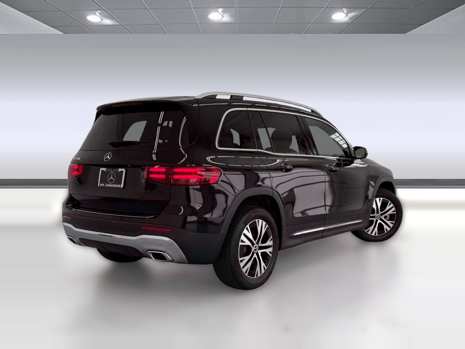 2026 Mercedes-Benz GLB 250 GLB 250 photo 3