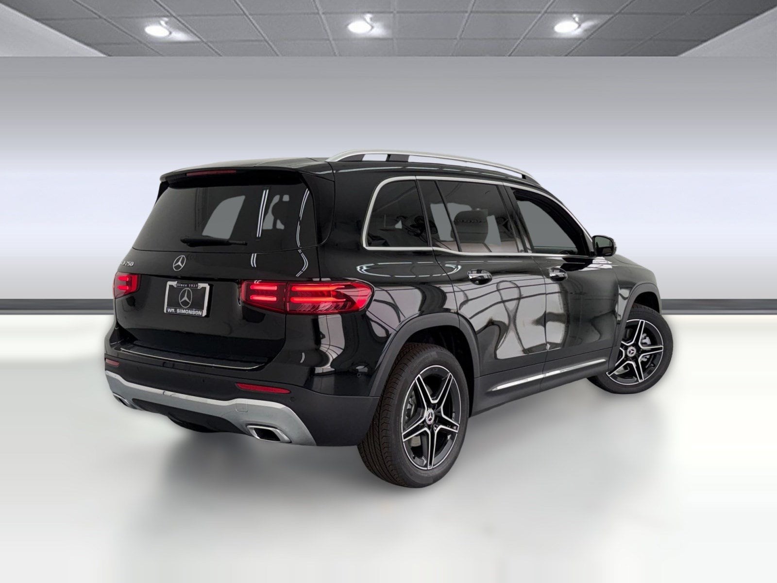 GLB 250 SUV