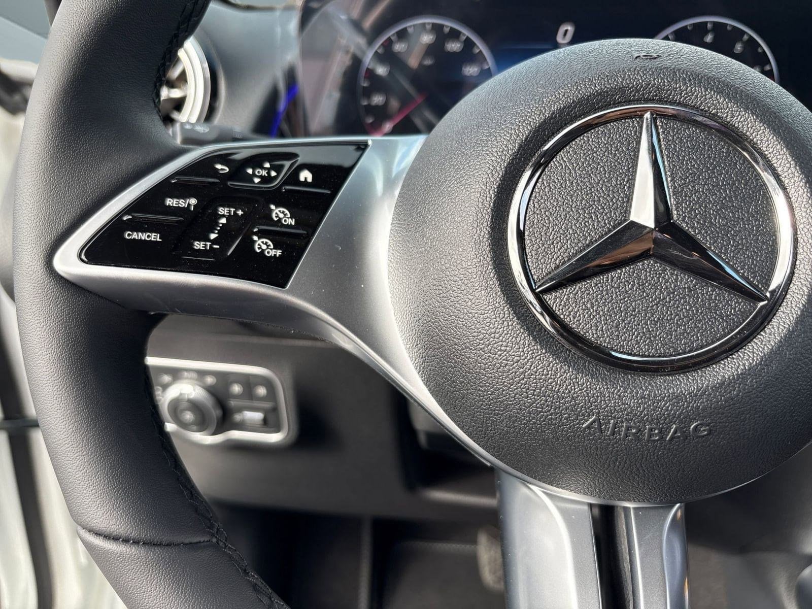 2026 Mercedes-Benz GLB GLB 250 - Photo 13
