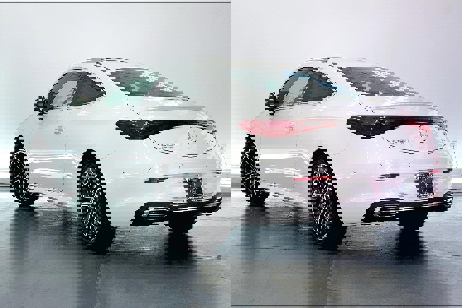 Used 2024 Mercedes-Benz CLE CLE 300 with VIN W1KMJ4HB3RF029584 for sale in Santa Monica, CA