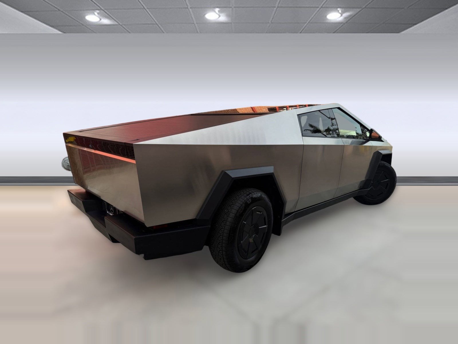 2025 Tesla Cybertruck Cyberbeast photo 5
