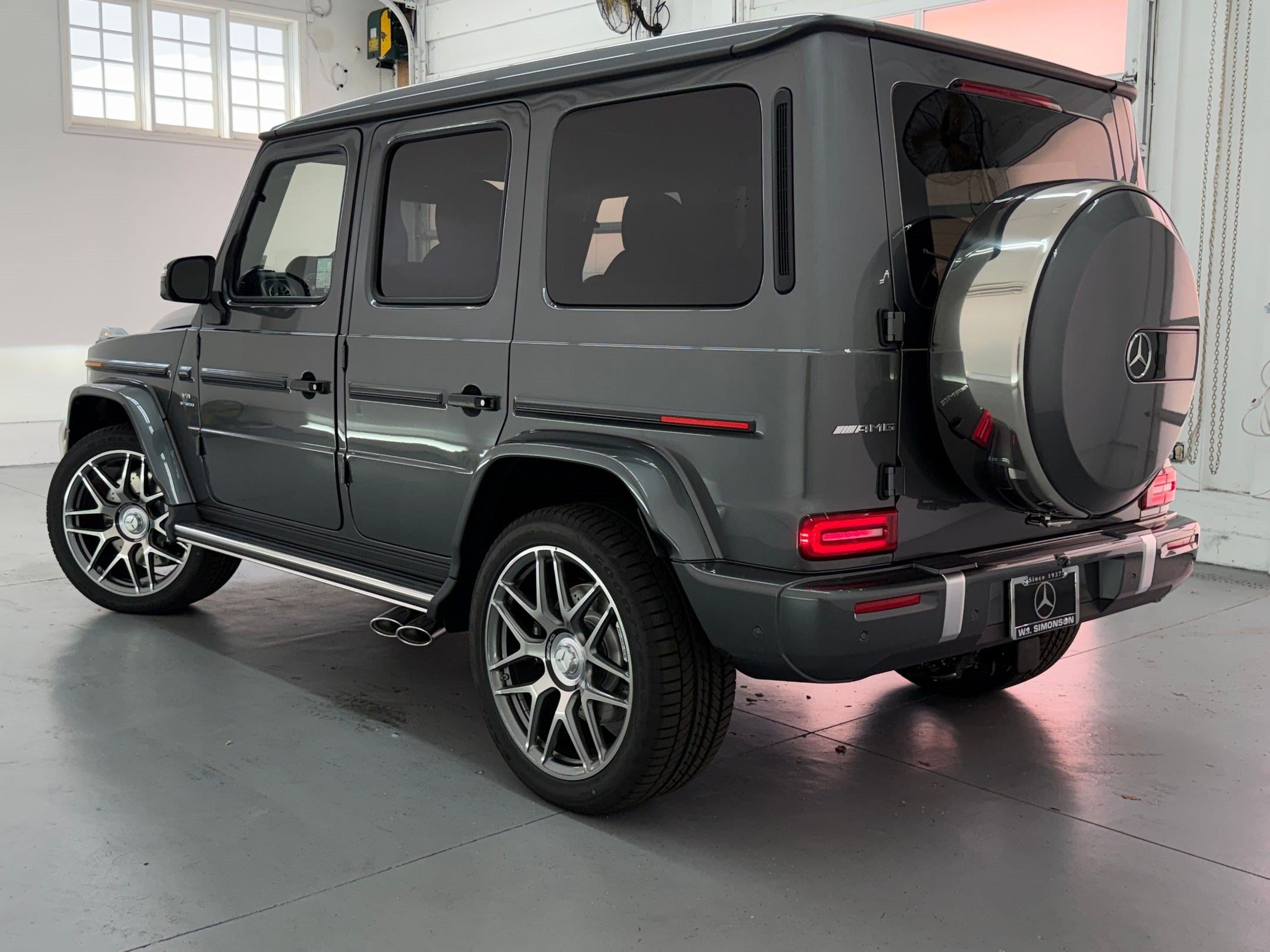AMG G 63 Base SUV