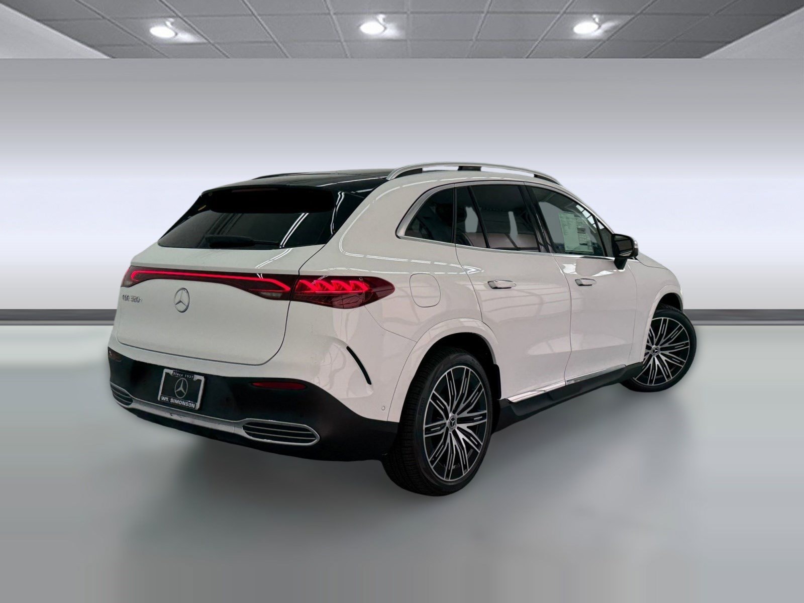 EQE 320+ SUV