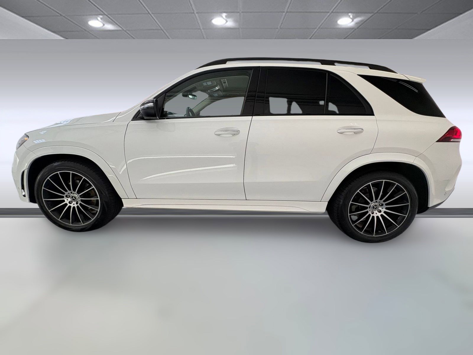 2023 Mercedes Benz GLE 350 4MATIC photo 2