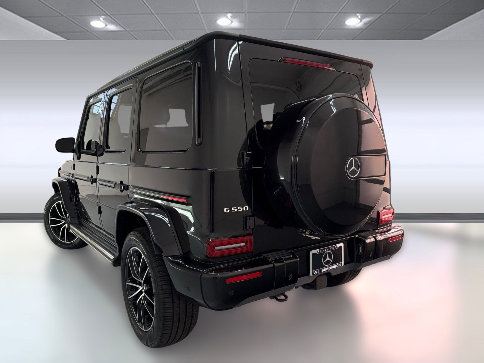2021 Mercedes Benz G 550 photo 3