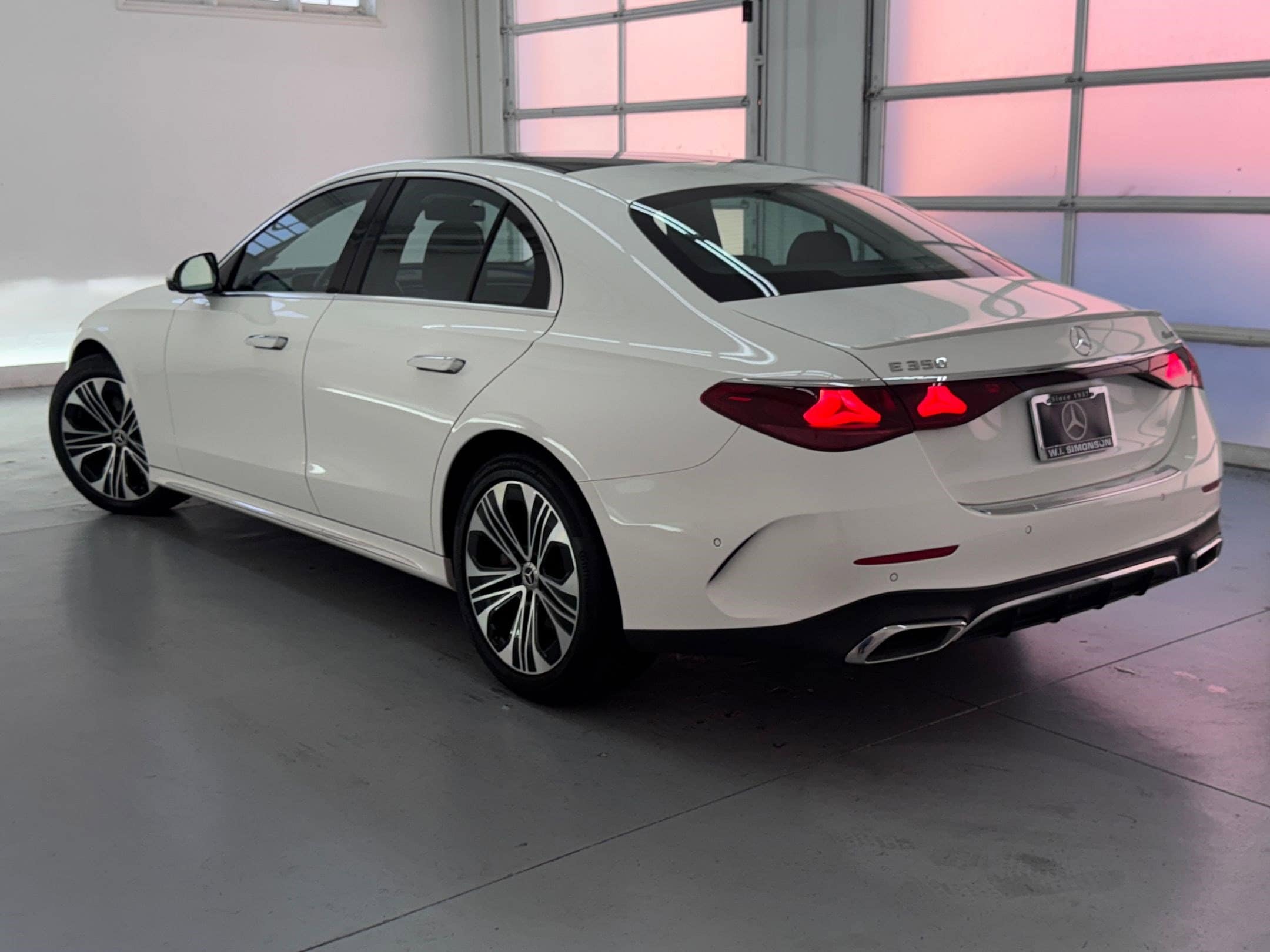 2024 Mercedes-Benz E-Class E 350 photo 2