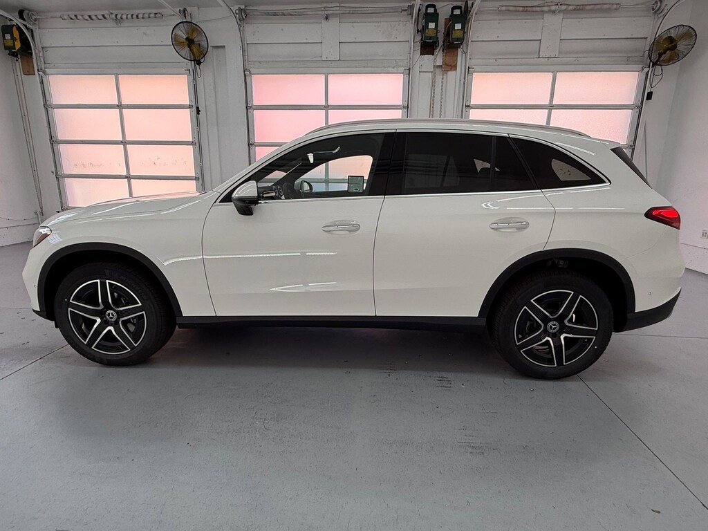 New 2026 Mercedes-Benz GLC 300 SUV