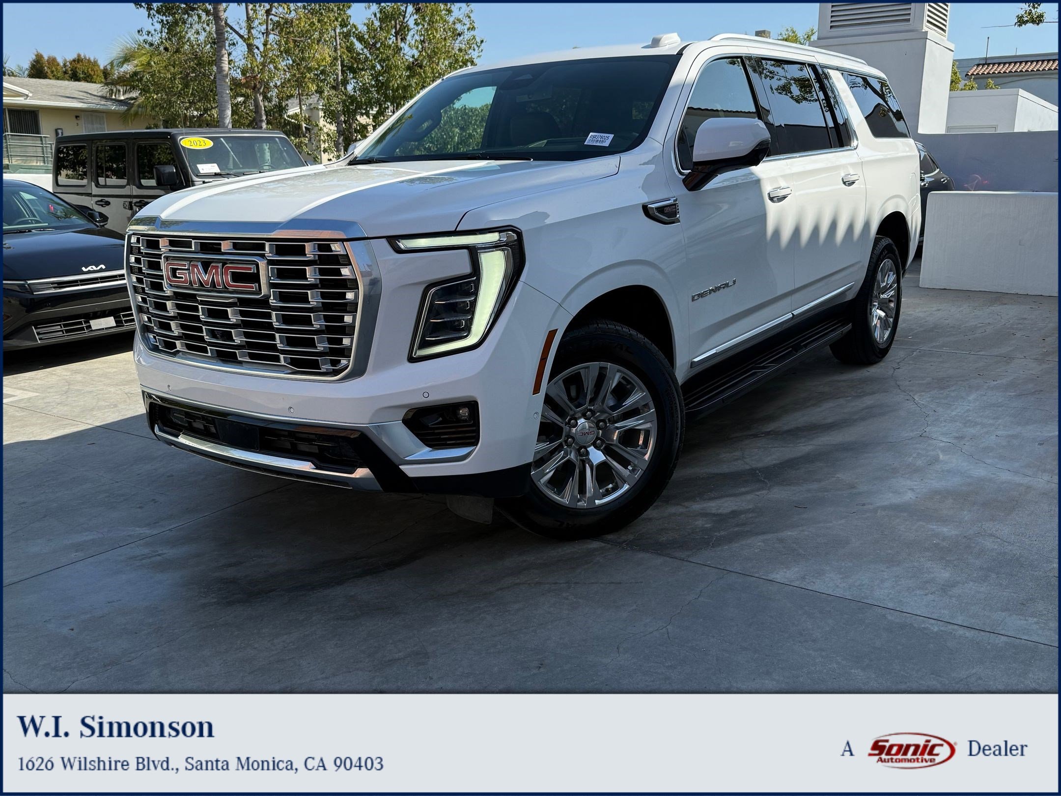2025 GMC Yukon Denali AWD's photo
