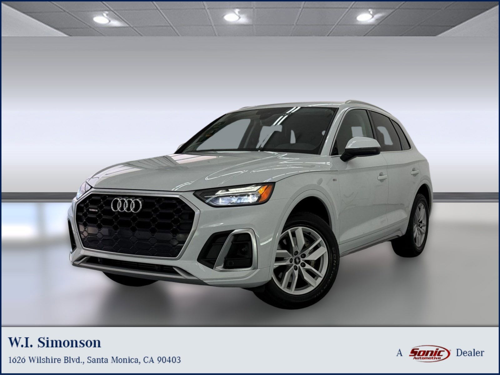 2022 Audi Q5 45 Premium's photo