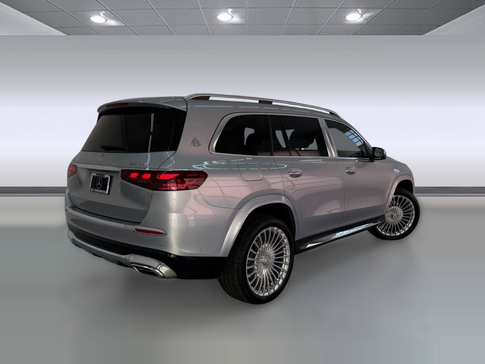 2025 Mercedes-Benz Maybach GLS 600 Maybach GLS 600 photo 3