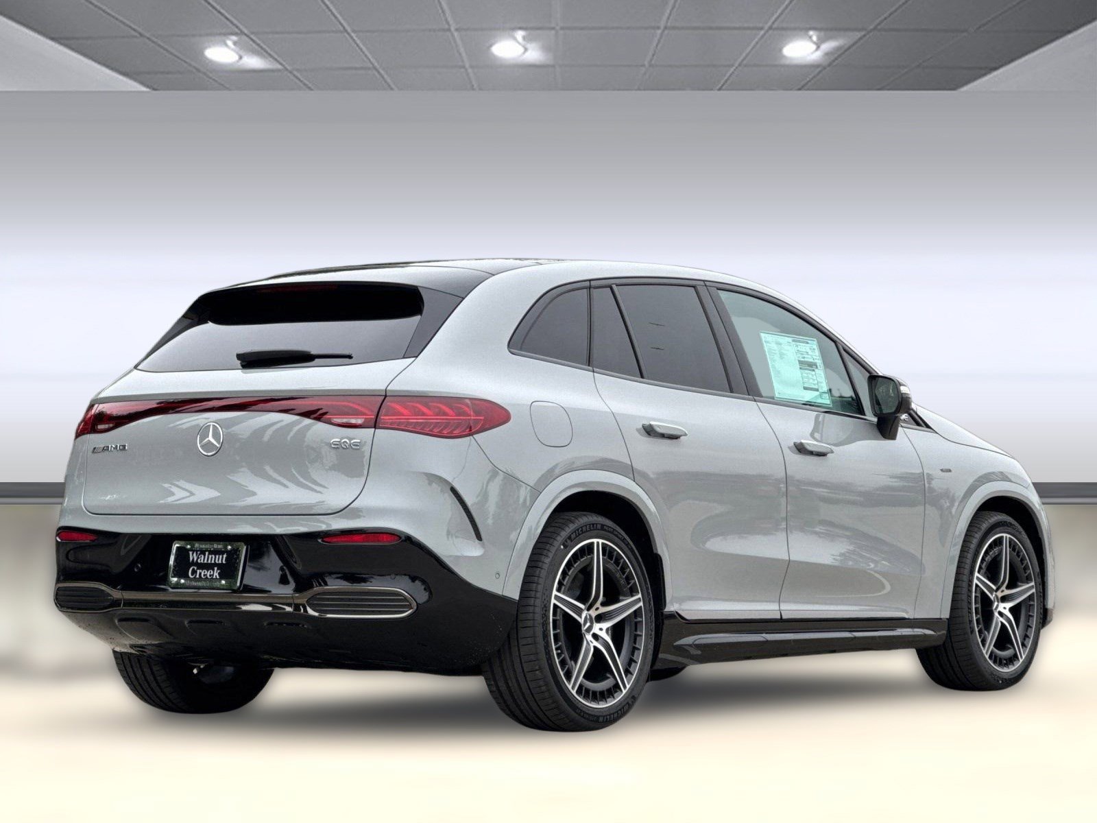 2025 Mercedes Benz EQE-Class SUV photo 3