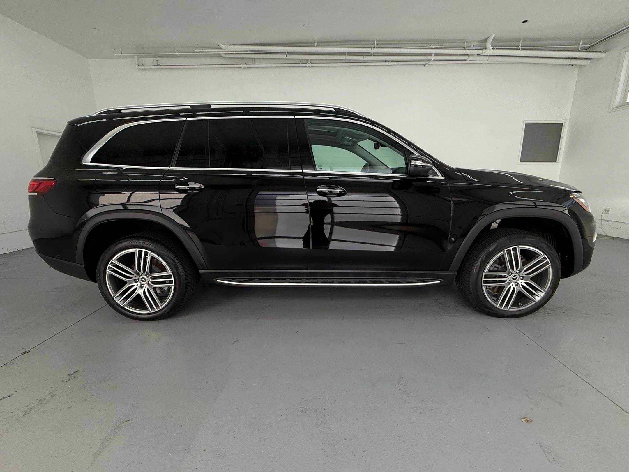 2023 Mercedes-Benz GLS 450 GLS 450 photo 6