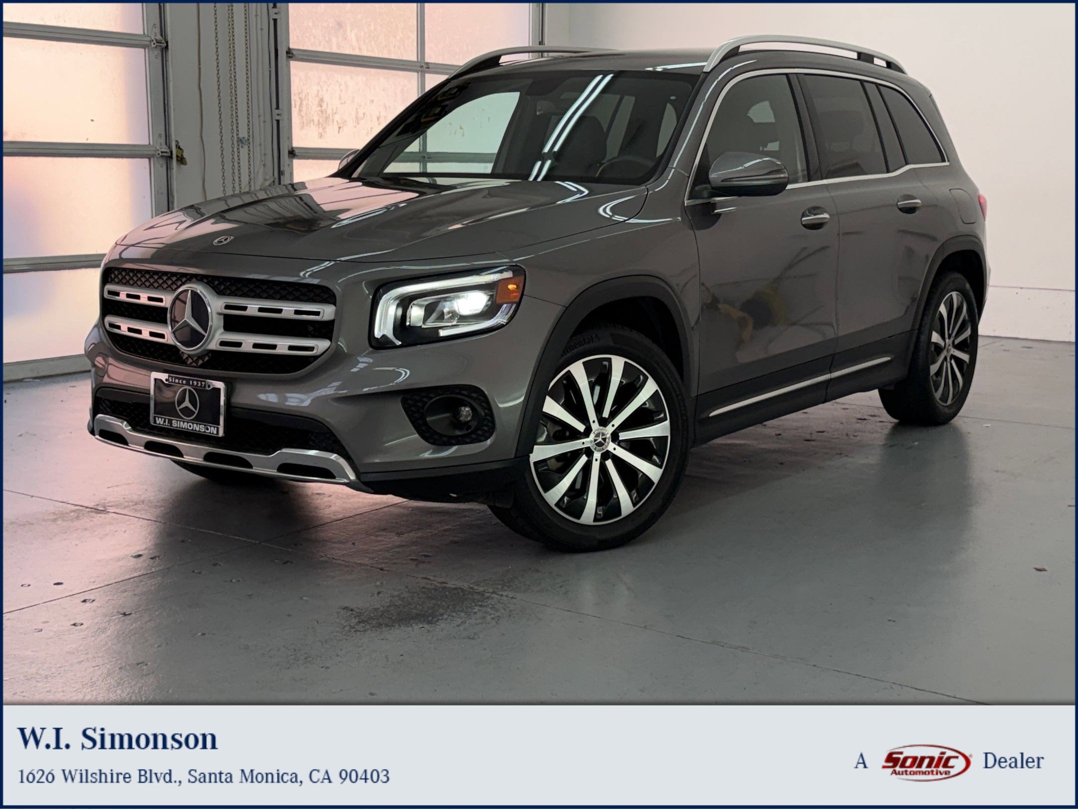 2021 Mercedes-Benz GLB GLB250's photo