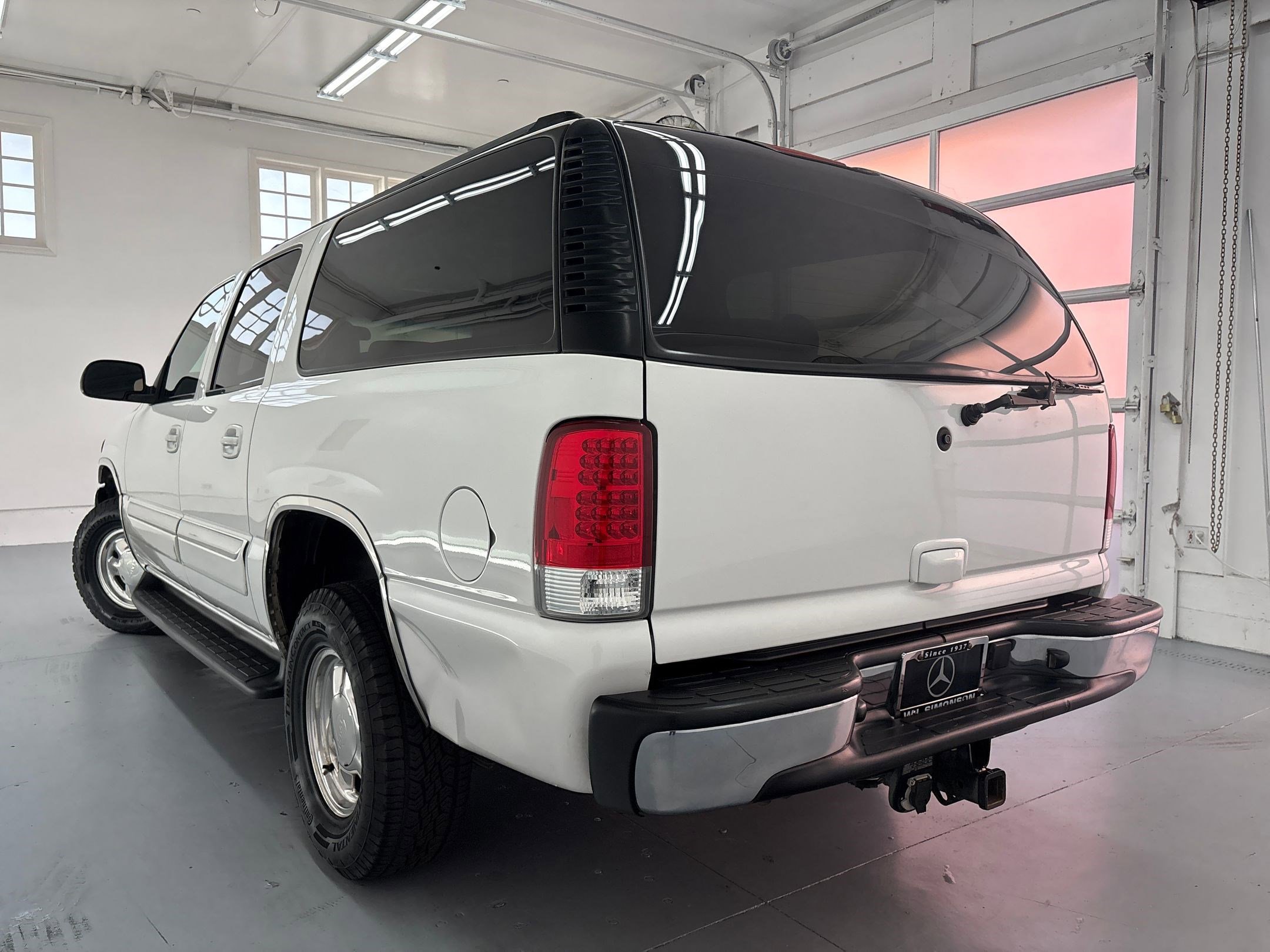2003 Gmc Yukon XL 1500 SLT photo 3