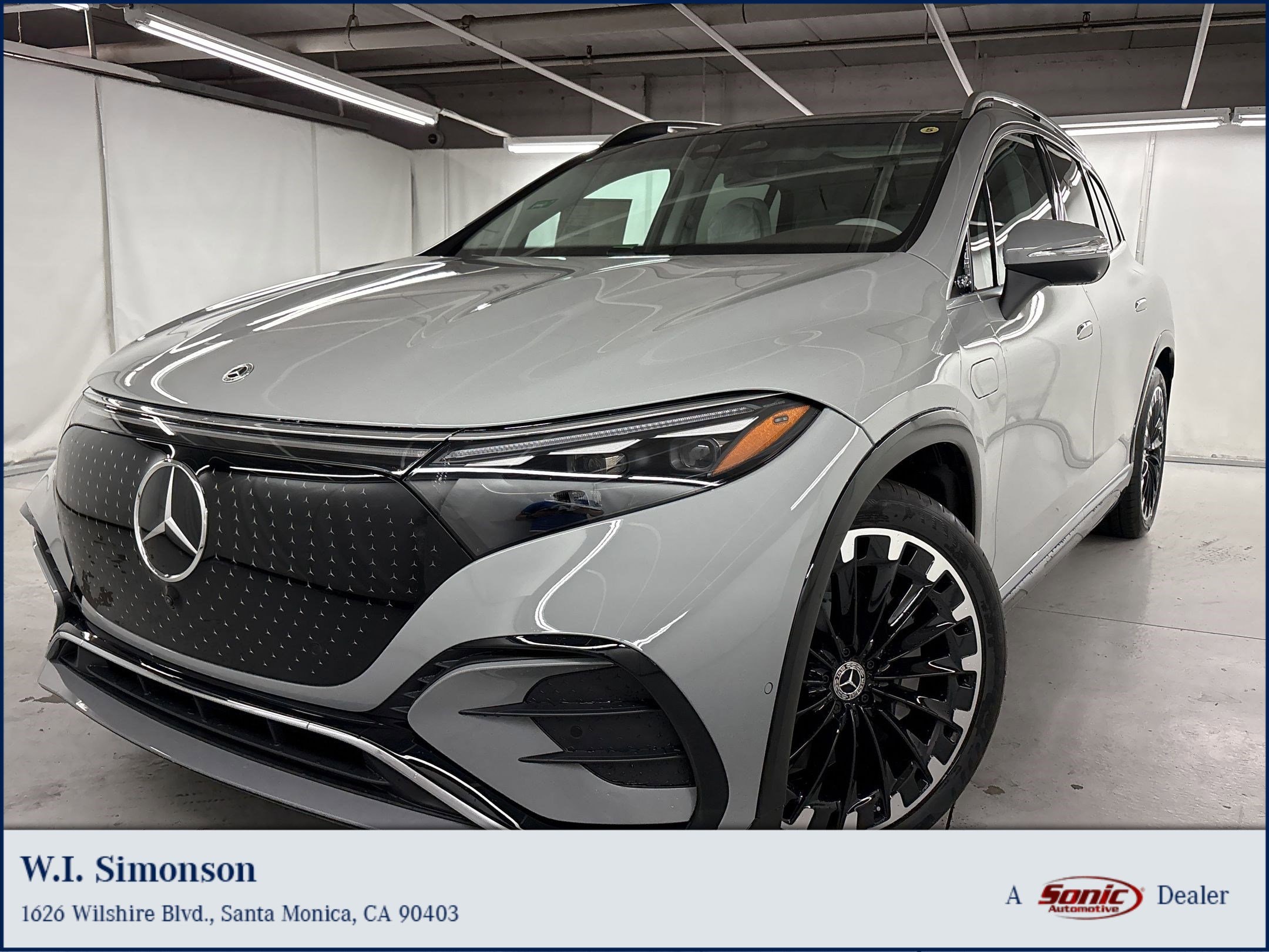 2026 Mercedes-Benz EQS SUV EQS 400 4MATIC's photo