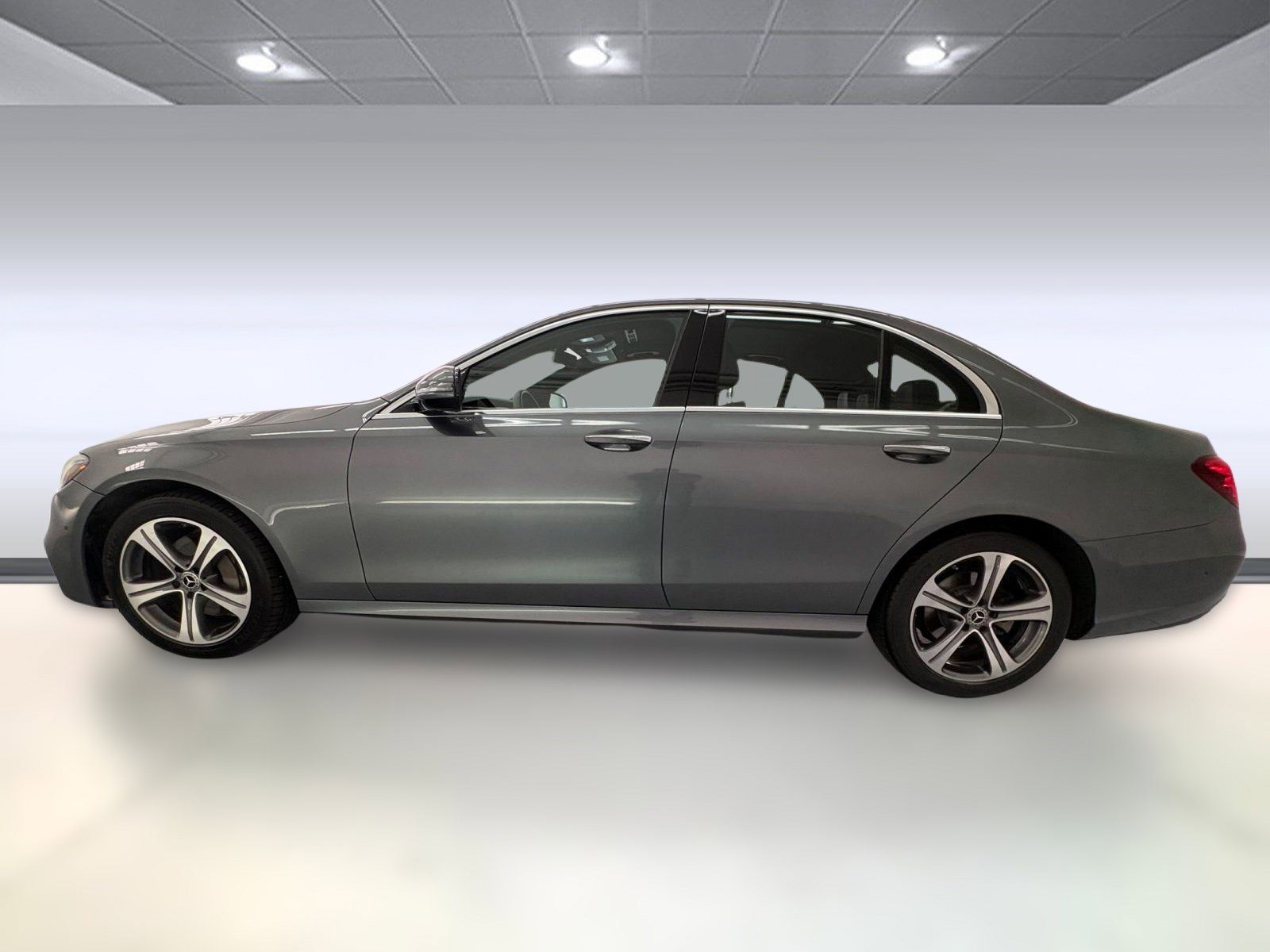 2017 Mercedes Benz E 300 Sport Sedan photo 2