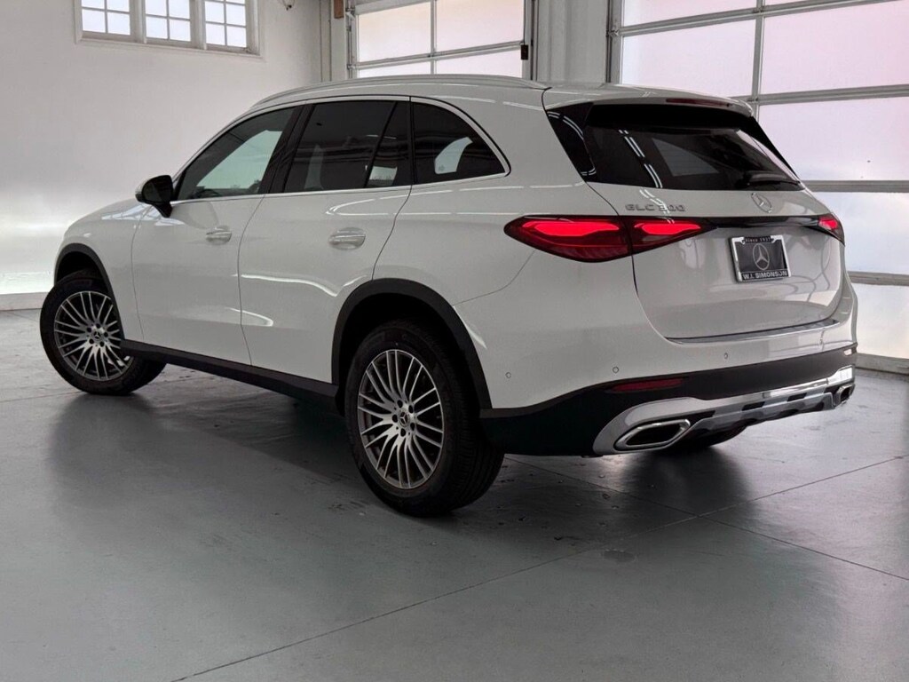 New 2026 Mercedes-Benz GLC 300 SUV